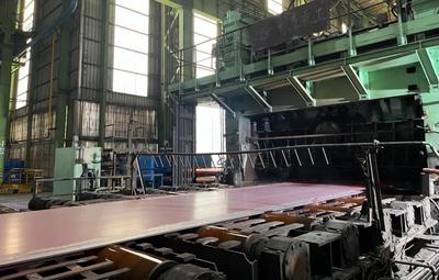 重慶鋼鐵不銹鋼單面復合鋼板試軋成功